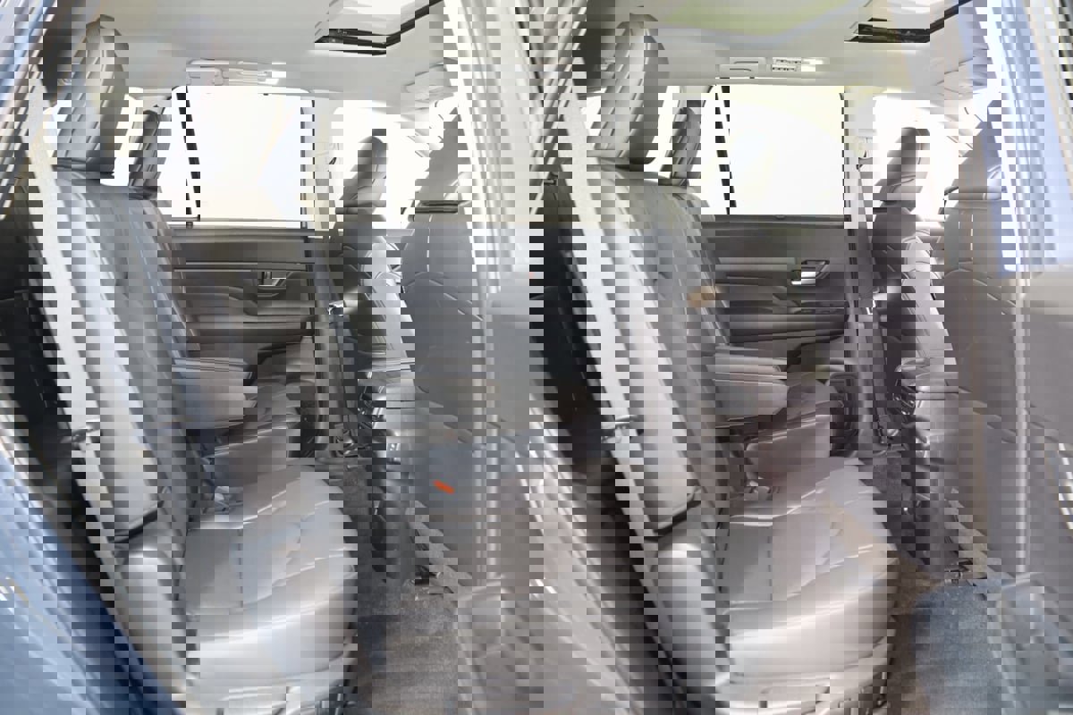 Used 2024 Toyota Grand Highlander XLE image 15