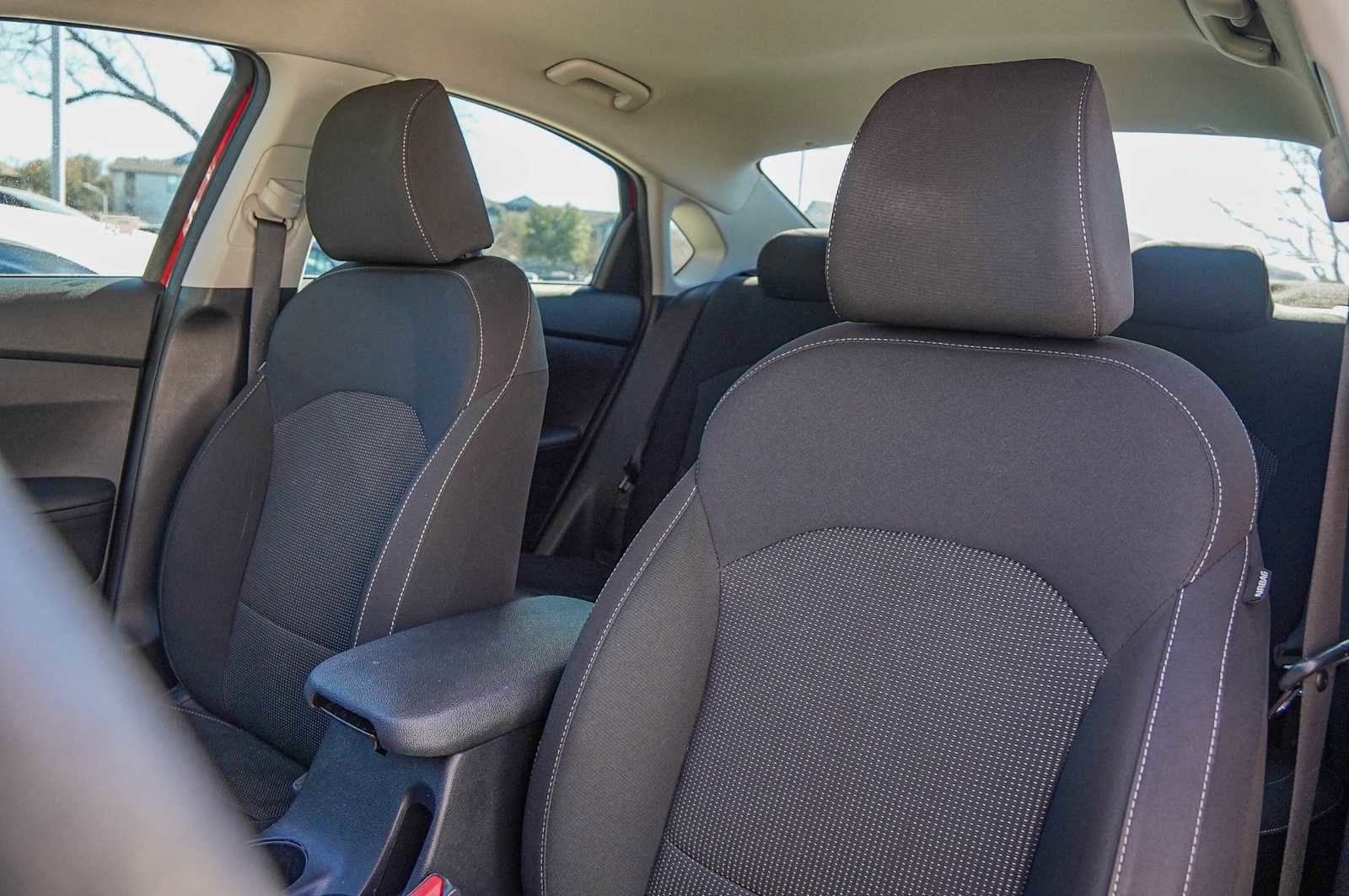 Used 2019 Kia Forte LXS image 11