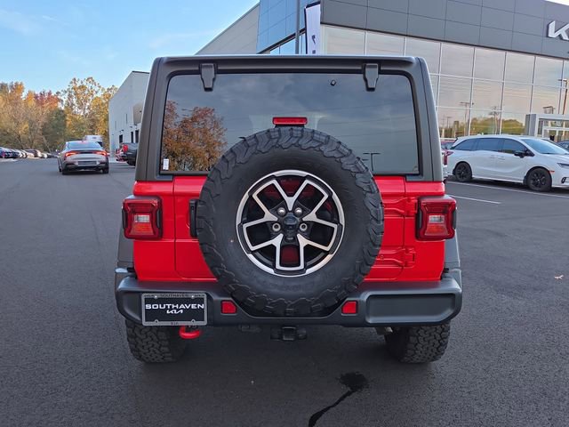 Used 2024 Jeep Wrangler Unlimited Rubicon image 4