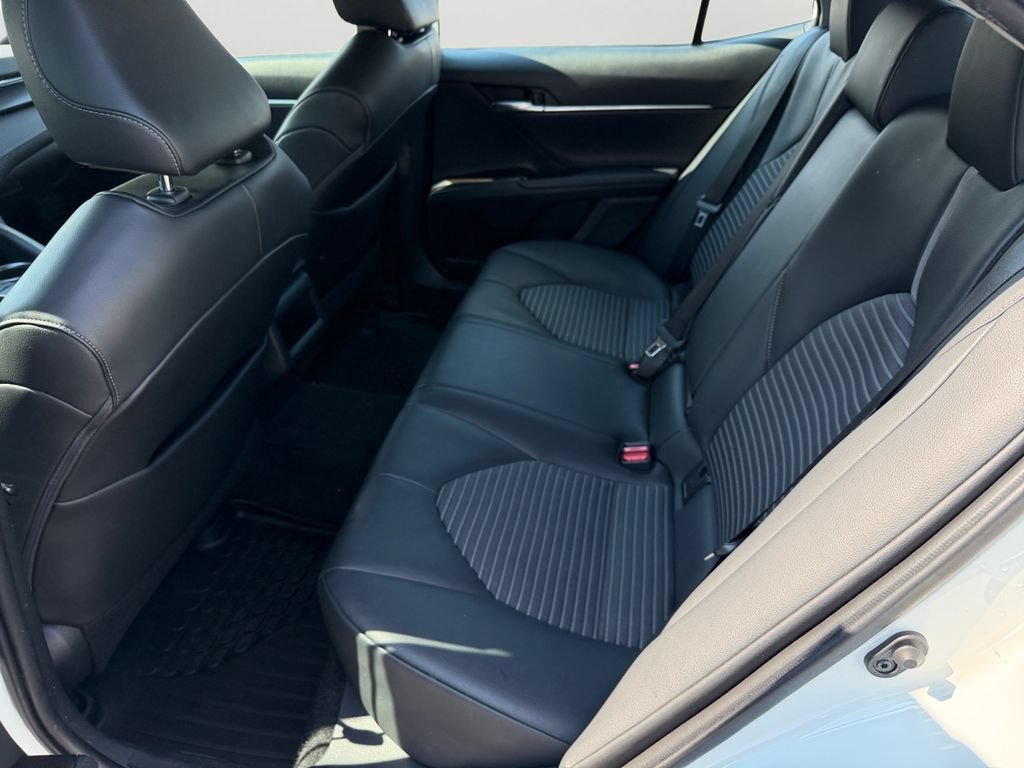 Used 2021 Toyota Camry SE AWD/4WD image 14