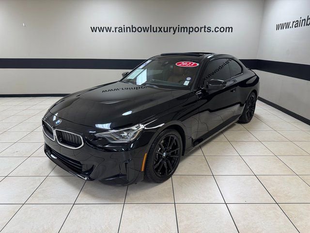 Used 2023 BMW 230i 230i w/ Premium Package image 3