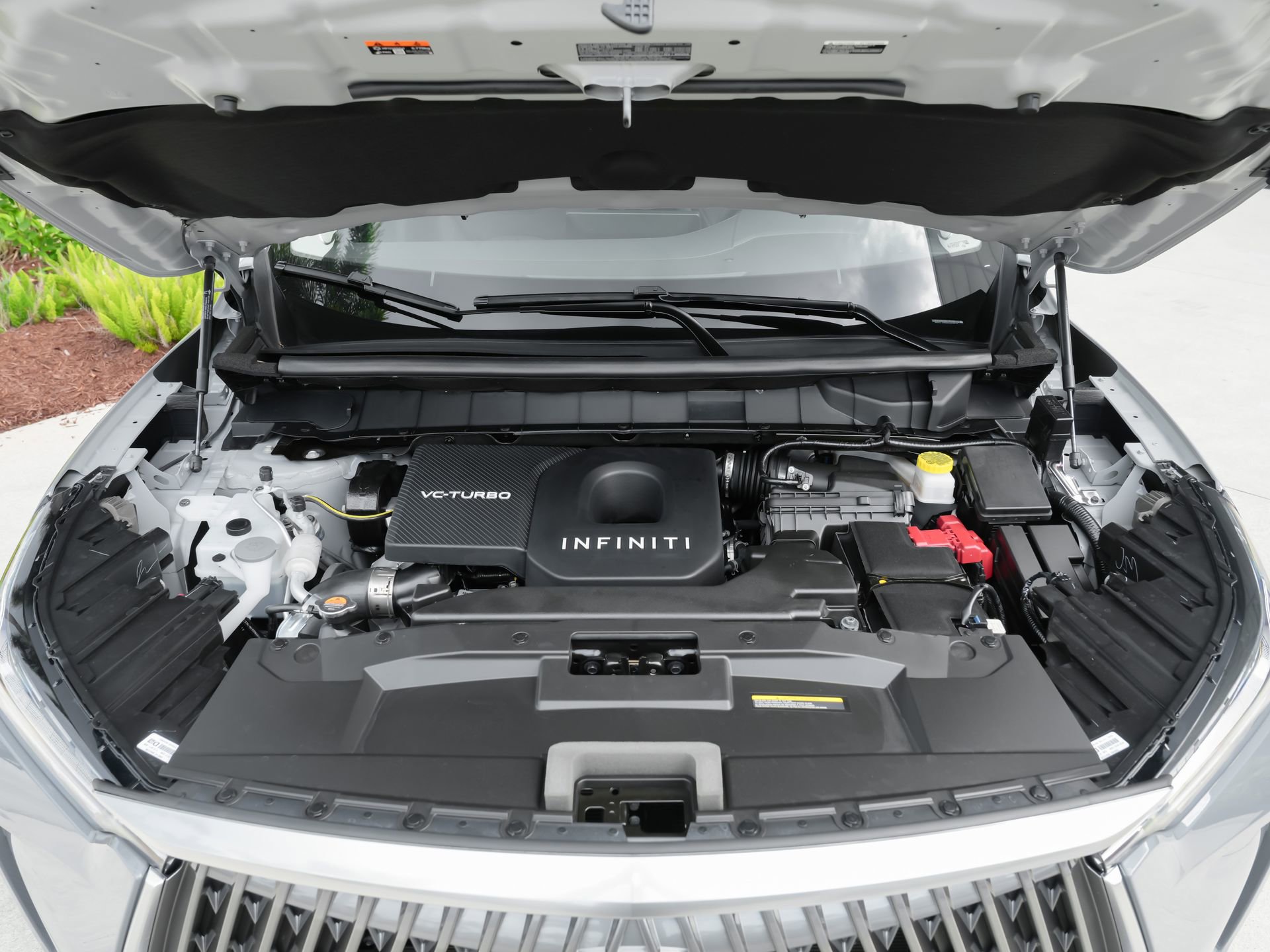 Certified 2026 INFINITI QX60 Luxe w/ Cargo Package FWD image 44