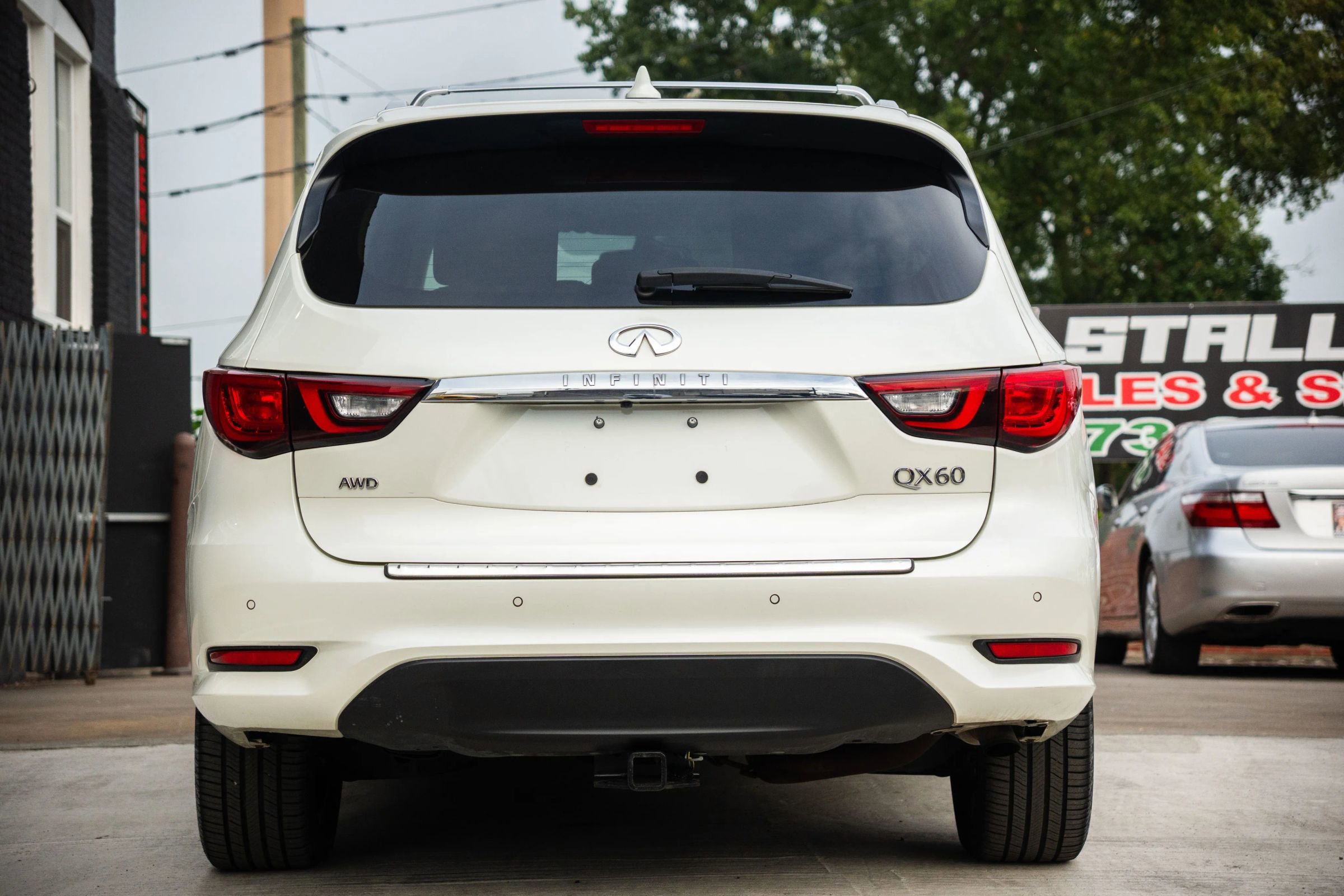 Used 2019 INFINITI QX60 Luxe w/ Sensory Package image 5