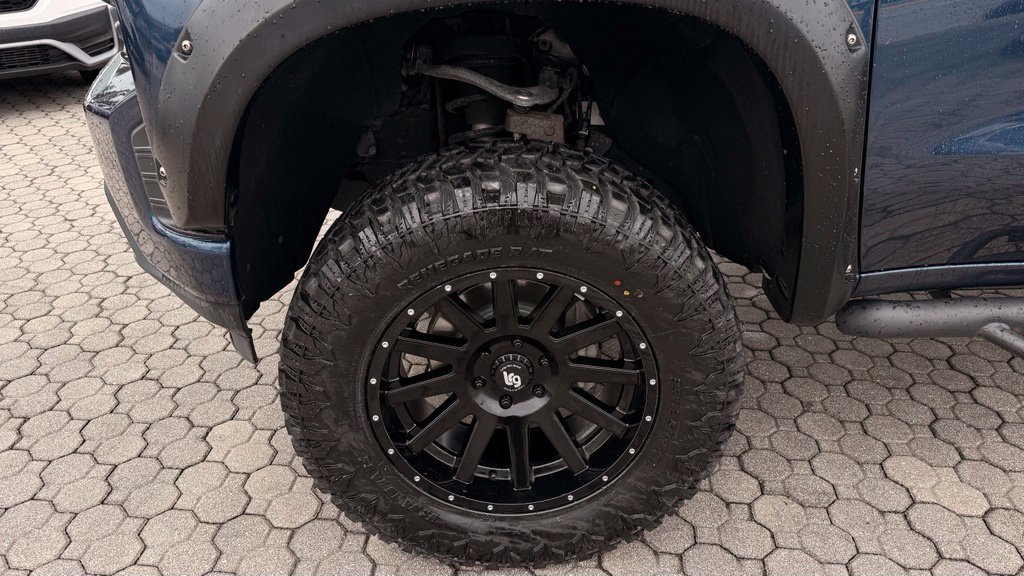 Used 2019 Chevrolet Silverado 1500 RST AWD/4WD image 12