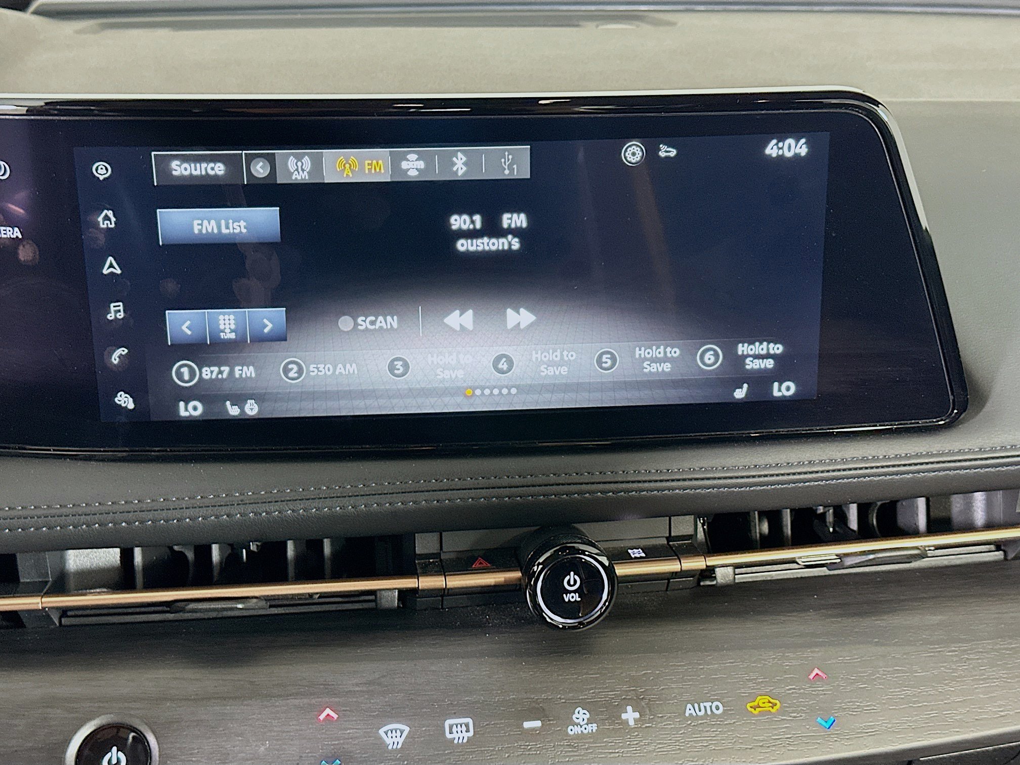 Used 2024 Nissan Ariya FWD image 21