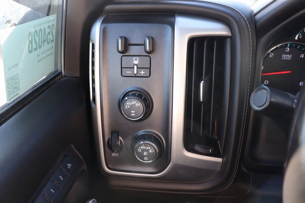 Used 2018 GMC Sierra 1500 SLT image 29