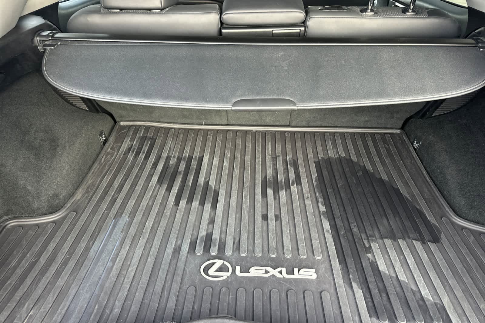 Used 2019 Lexus RX 450h AWD image 15