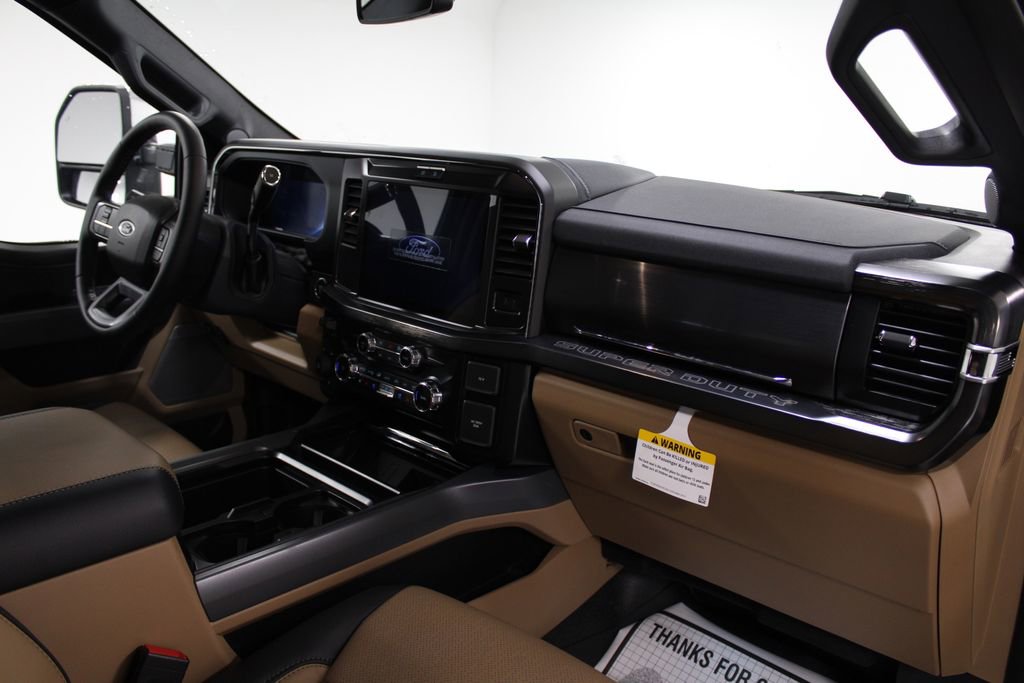 New 2026 Ford F250 Lariat w/ Chrome Package image 31