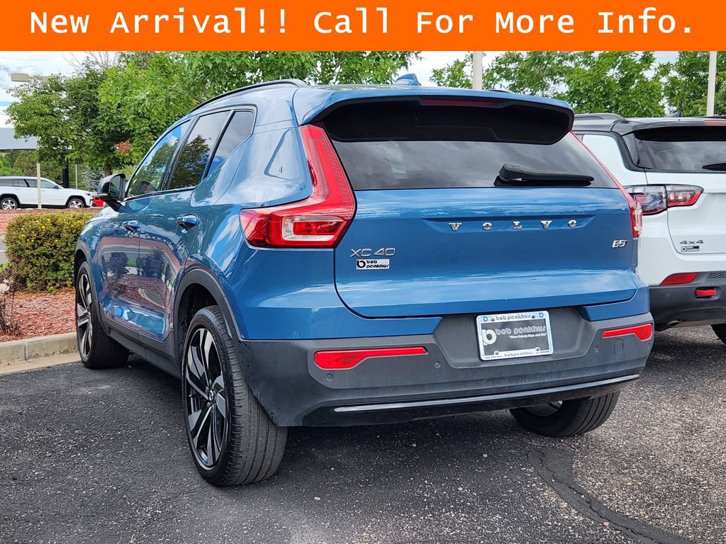 Used 2024 Volvo XC40 B5 Plus w/ Climate Package AWD/4WD image 5