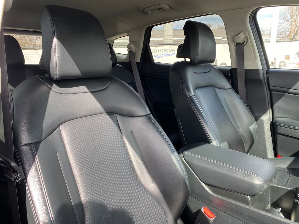 Used 2023 Kia Sportage EX image 16