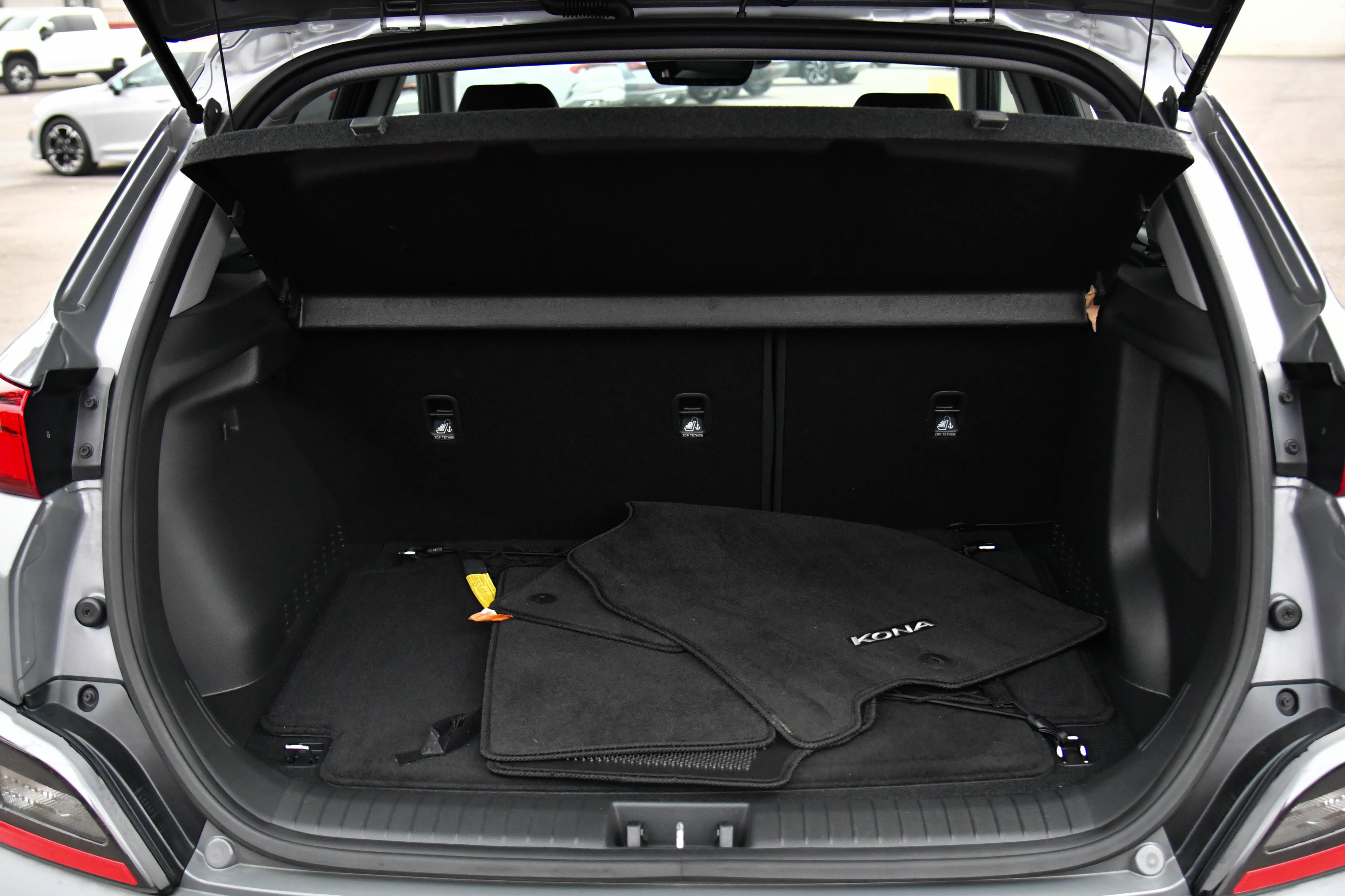 Used 2023 Hyundai Kona Limited image 41