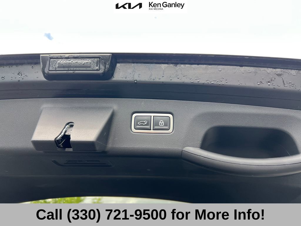 Certified 2022 Kia Sorento EX w/ Panoramic Sunroof Package FWD image 56