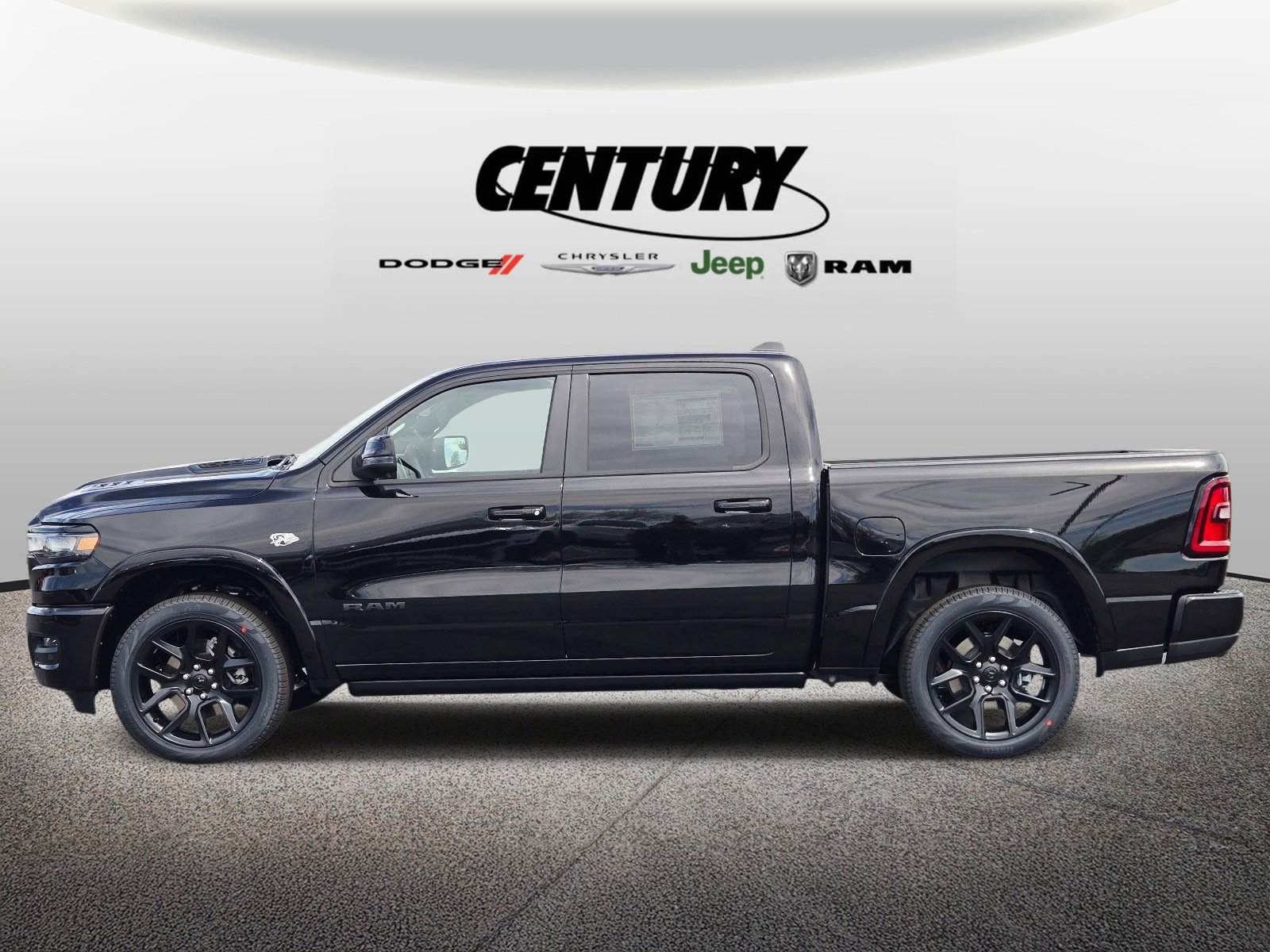 New 2026 RAM 1500 Laramie AWD/4WD image 6