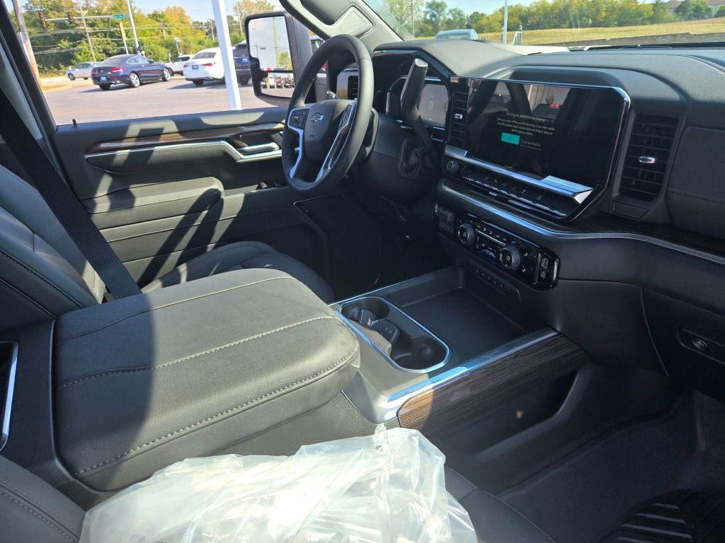 New 2026 Chevrolet Silverado 2500 LT w/ Trail Boss Package image 5