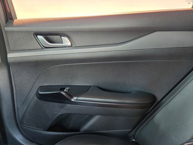 Used 2022 Kia K5 GT-Line w/ GT-Line FWD Premium Package image 13