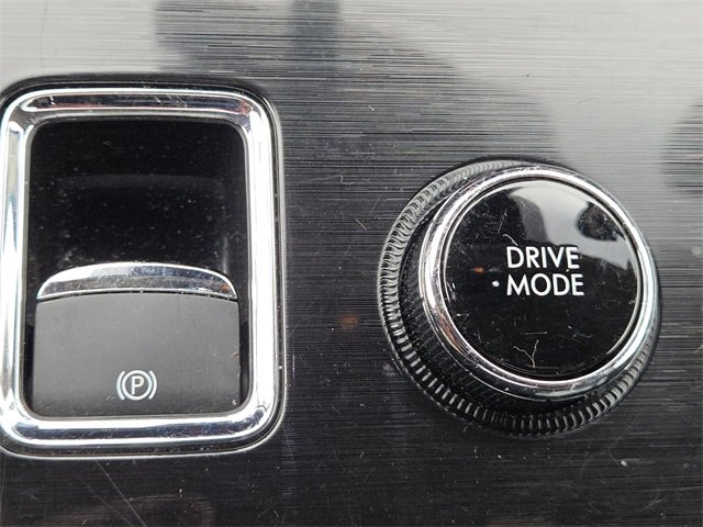 Used 2023 Lincoln Aviator Grand Touring w/ Equipment Group 301A image 10