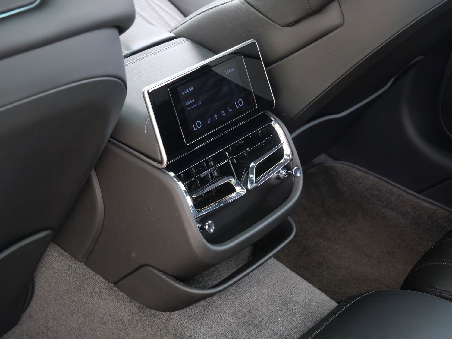 Used 2022 Bentley Flying Spur V8 AWD/4WD image 19
