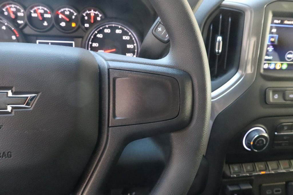 New 2026 Chevrolet Silverado 2500 Custom w/ Custom Value Package AWD/4WD image 20