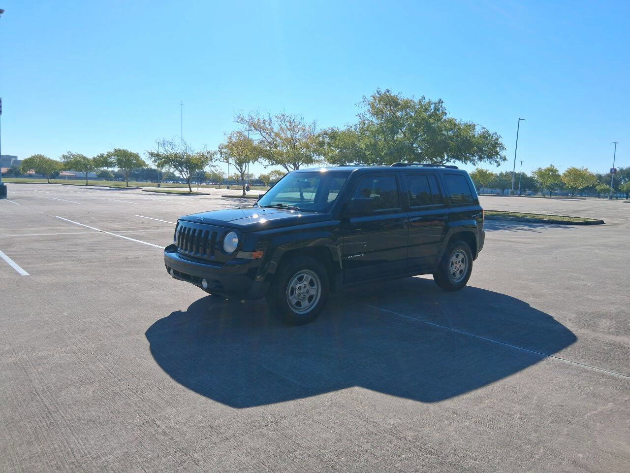 Used 2012 Jeep Patriot Sport image 3