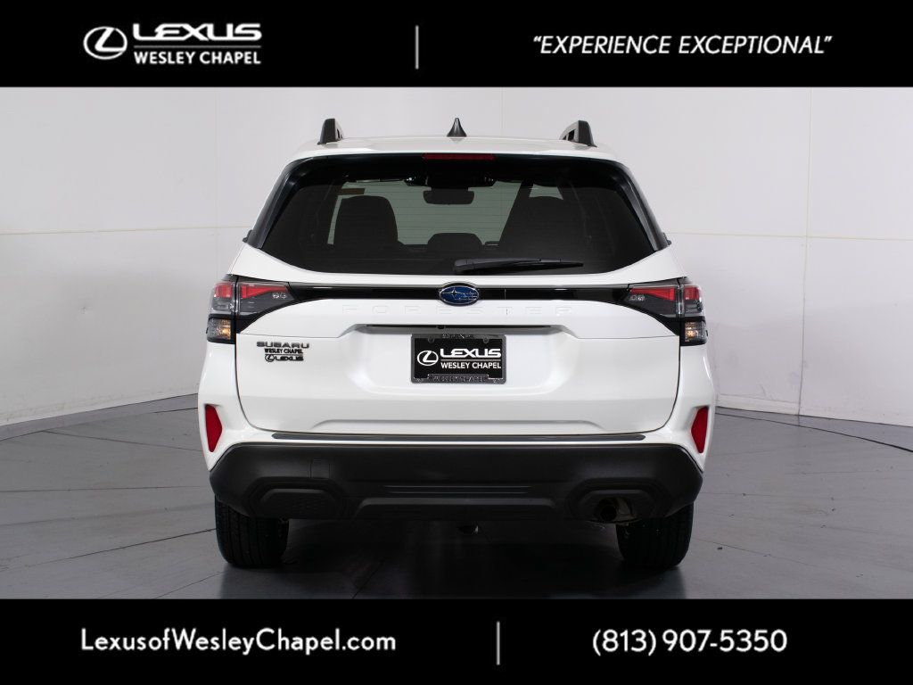 Used 2025 Subaru Forester Premium w/ Convenience Package #1 AWD/4WD image 5