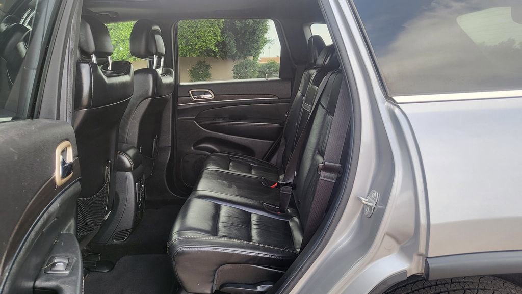 Used 2014 Jeep Grand Cherokee Limited RWD image 24