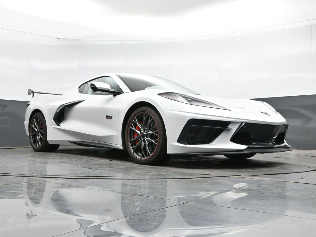 Used 2023 Chevrolet Corvette Stingray Premium Cpe w/ Z51 Performance Package RWD image 43