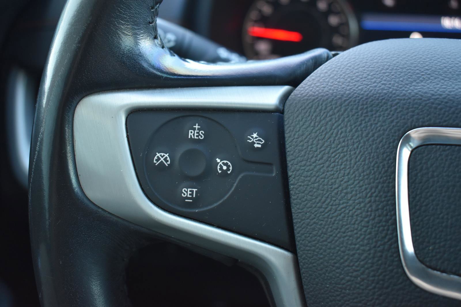 Used 2020 GMC Terrain SLT image 29