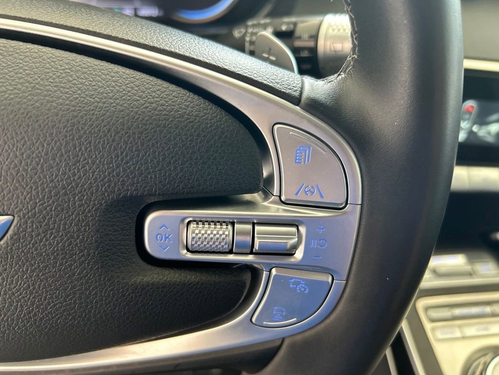 Used 2025 Genesis GV70 2.5T AWD/4WD image 45