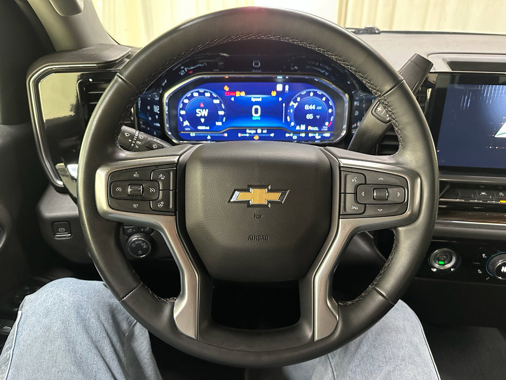 Certified 2023 Chevrolet Silverado 1500 LT AWD/4WD image 29