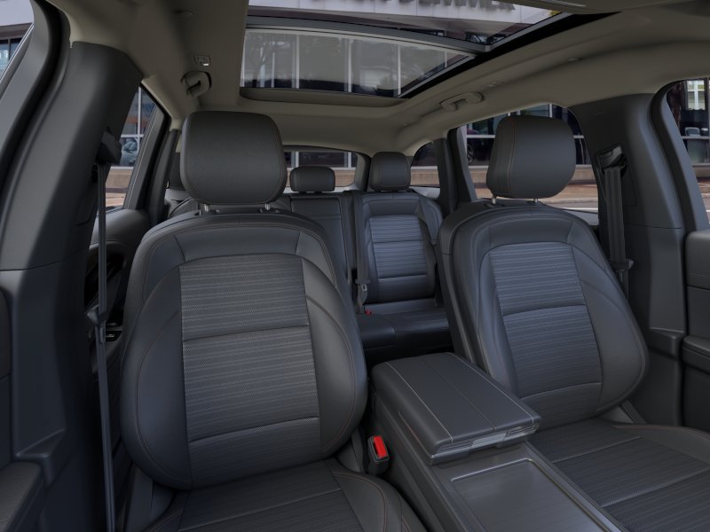 New 2026 Lincoln Nautilus Reserve AWD/4WD image 10