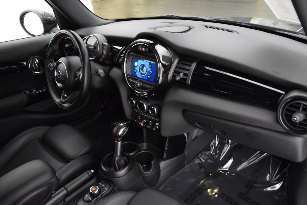 Used 2019 MINI Cooper S FWD image 15