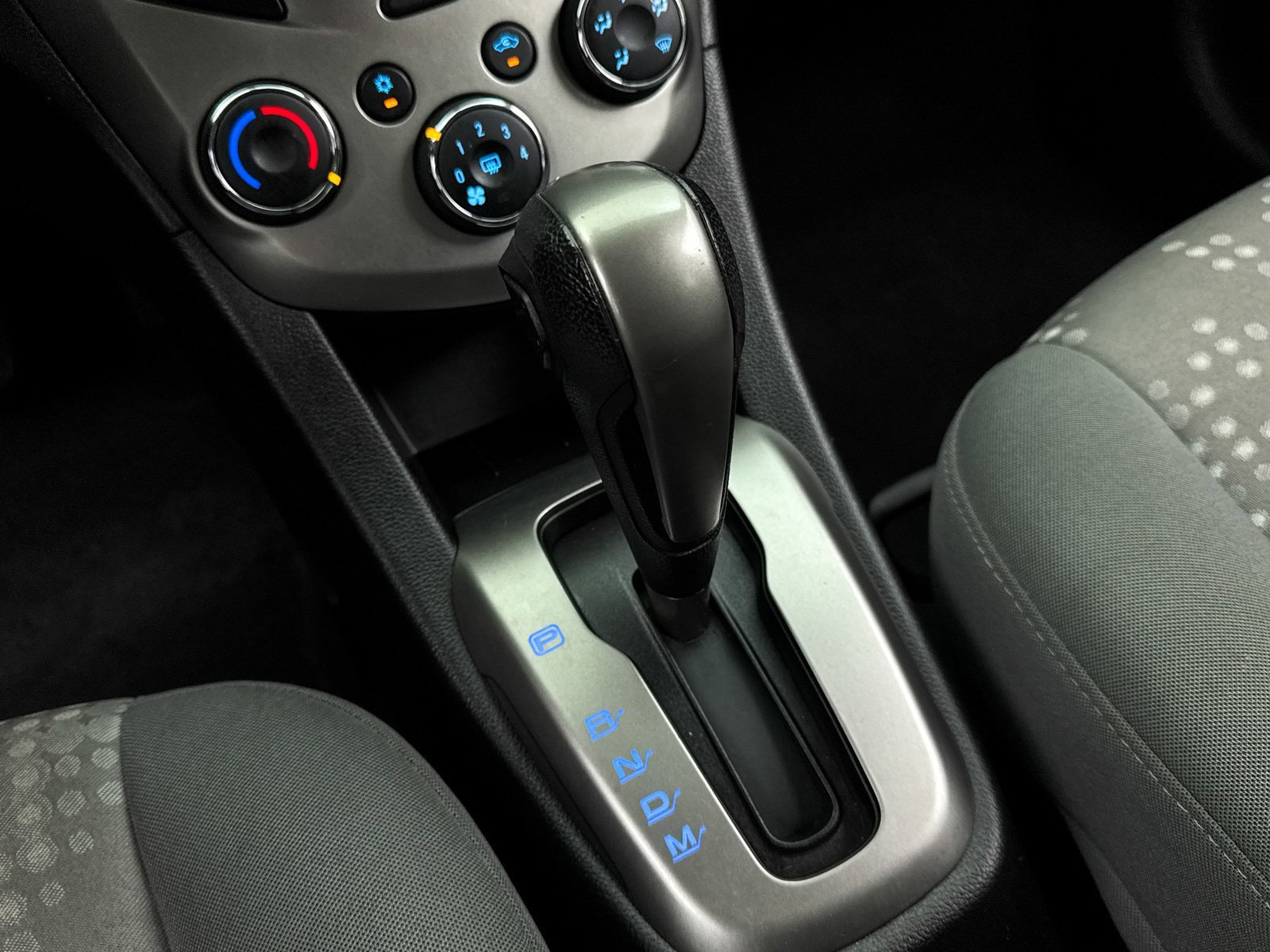 Used 2015 Chevrolet Sonic LS image 20