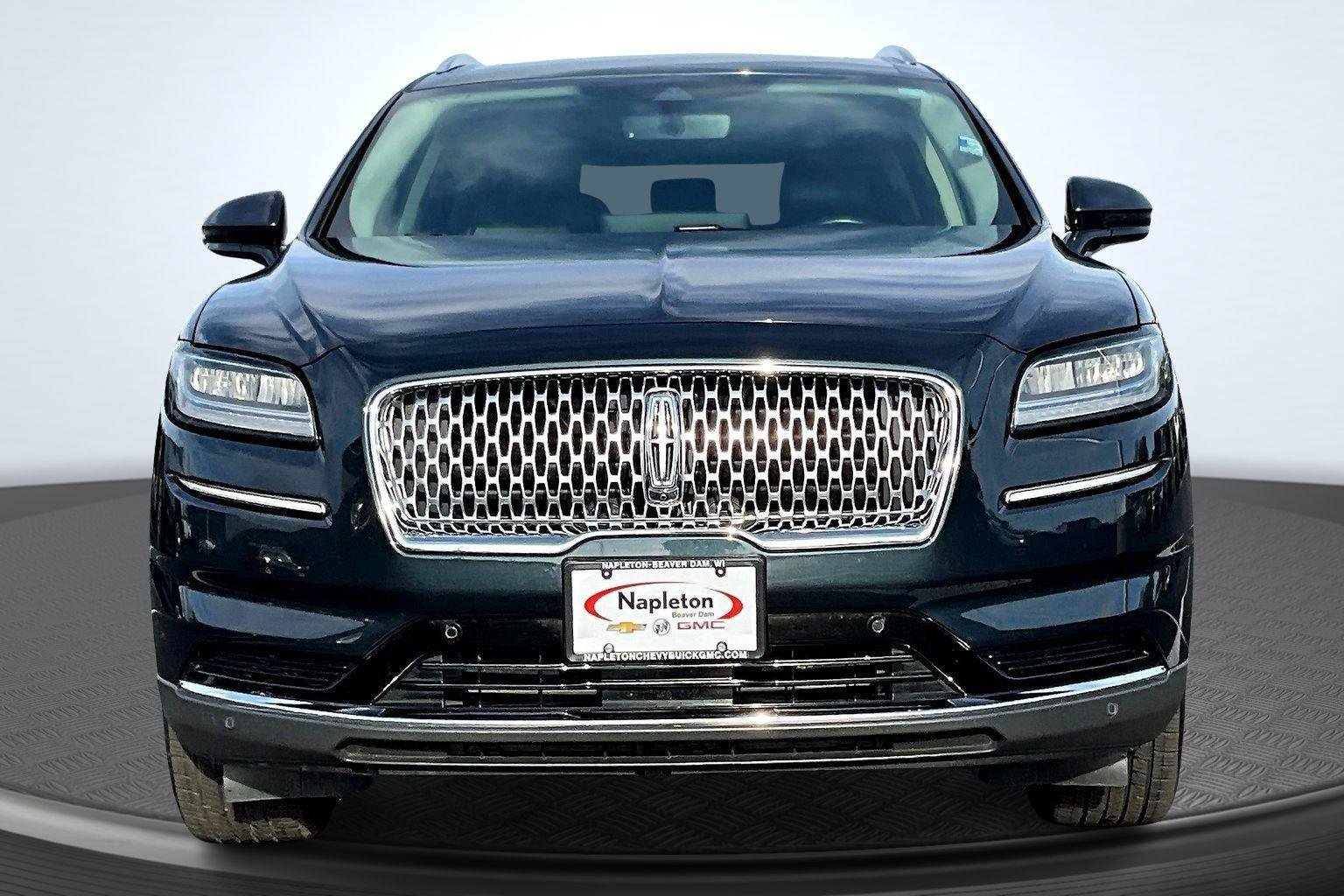 Used 2023 Lincoln Nautilus Reserve w/ Equipment Group 201A image 3