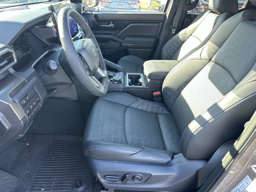 New 2026 Toyota Tacoma TRD Off-Road w/ TRD Off Road Premium Package AWD/4WD image 18