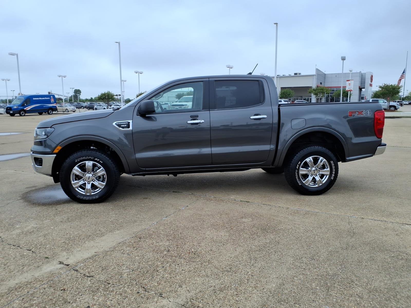 Used 2019 Ford Ranger XLT w/ Equipment Group 302A Luxury AWD/4WD image 2