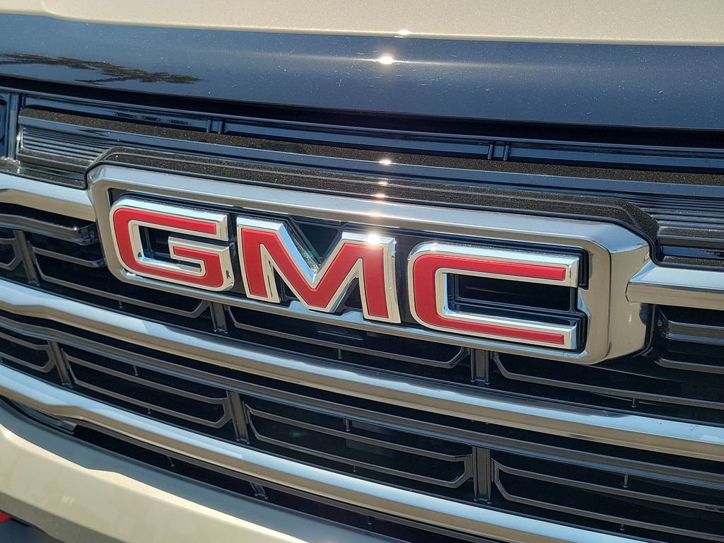 Used 2026 GMC Terrain AT4 AWD/4WD image 31