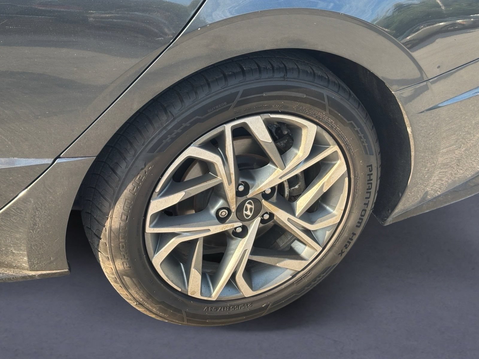 Used 2022 Hyundai Sonata SEL w/ Preferred Accessory Package FWD image 5