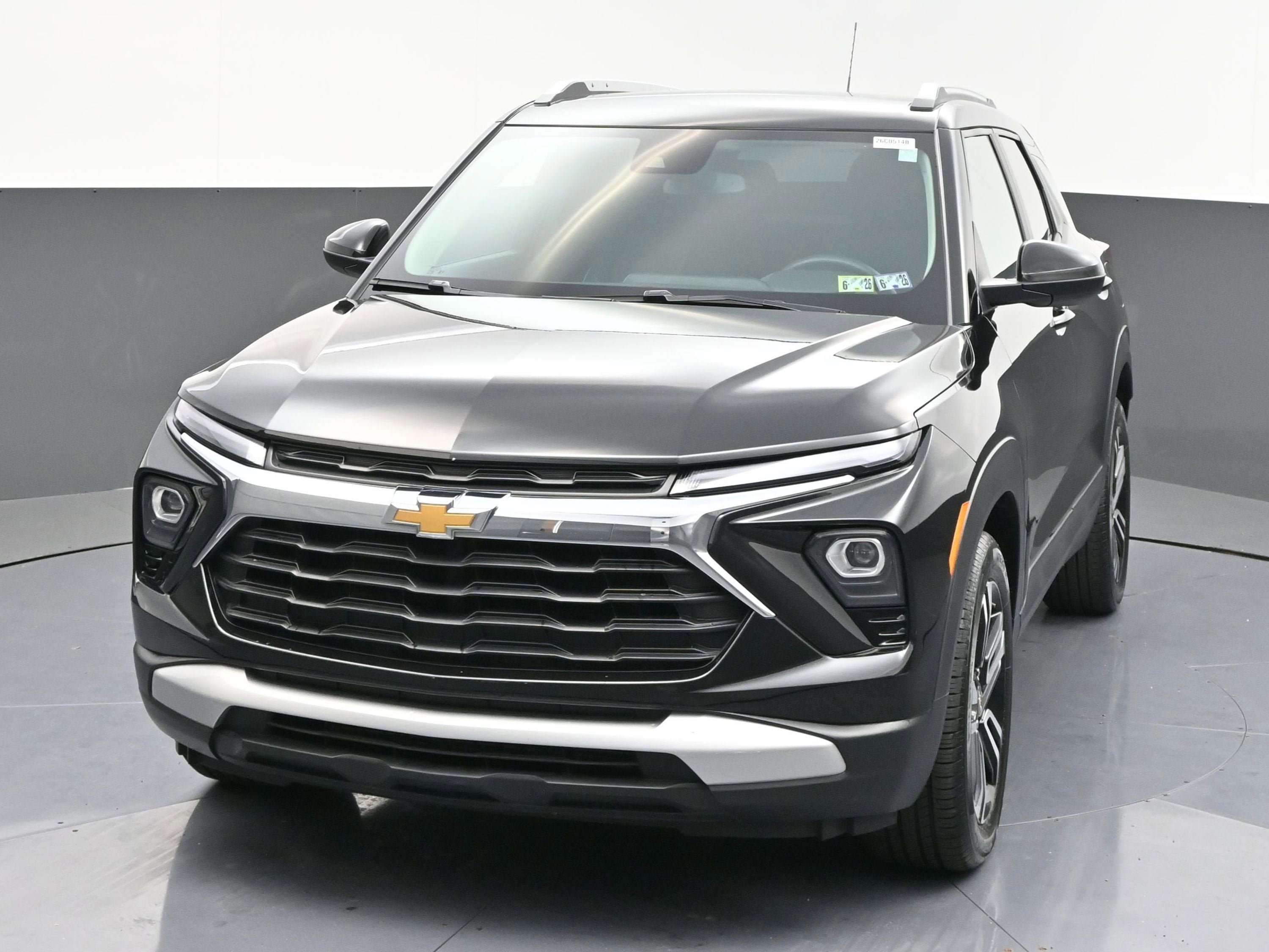 Used 2024 Chevrolet TrailBlazer LT image 3