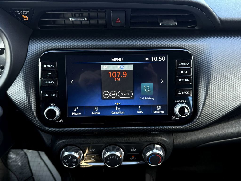 Used 2024 Nissan Kicks SV image 23