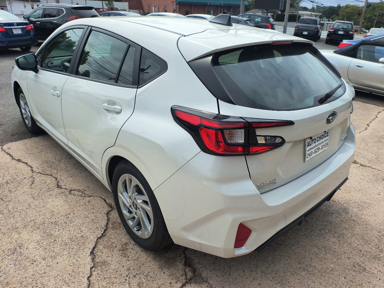 Used 2024 Subaru Impreza 2.0i image 10