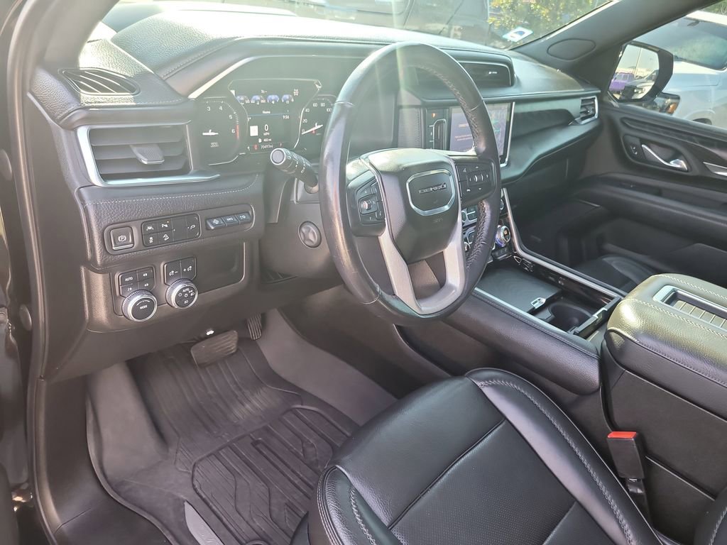 Used 2021 GMC Yukon Denali AWD/4WD image 23