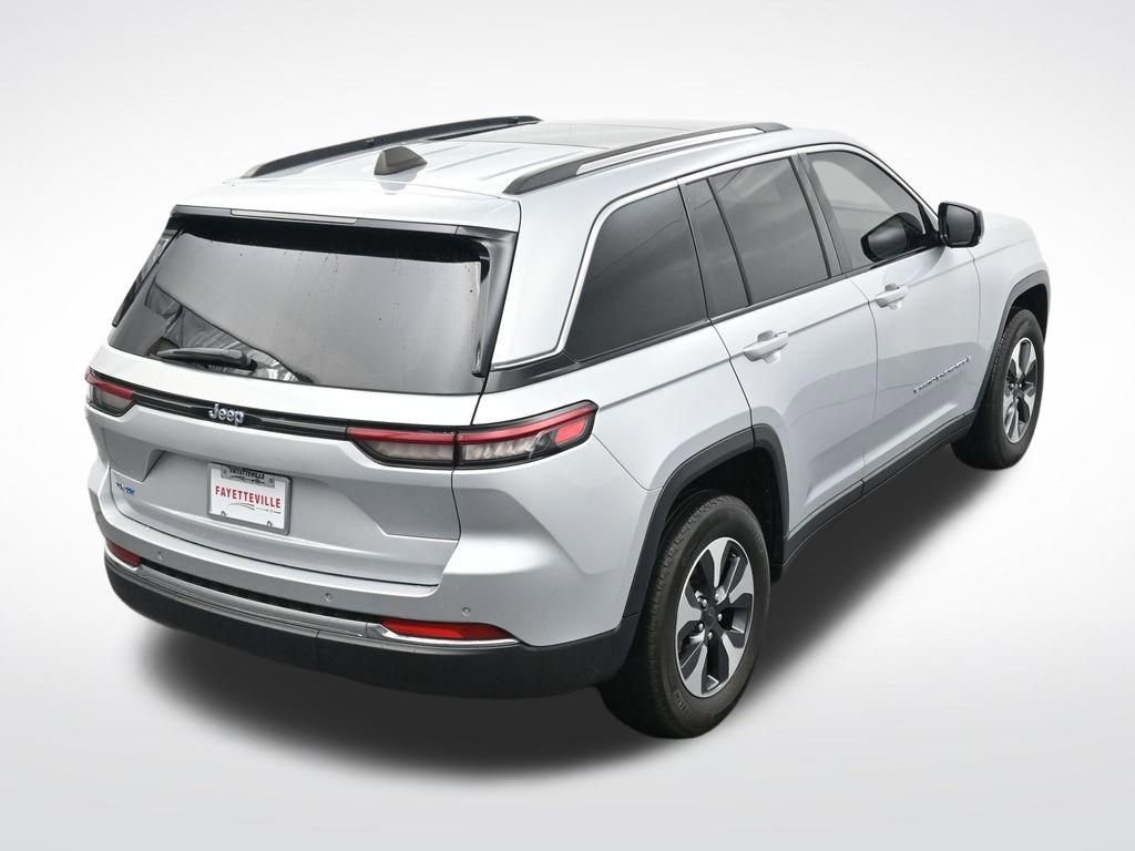 Used 2023 Jeep Grand Cherokee 4WD 4xe image 25