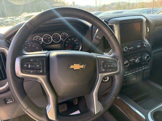 Used 2023 Chevrolet Silverado 2500 LT w/ Convenience Package image 14