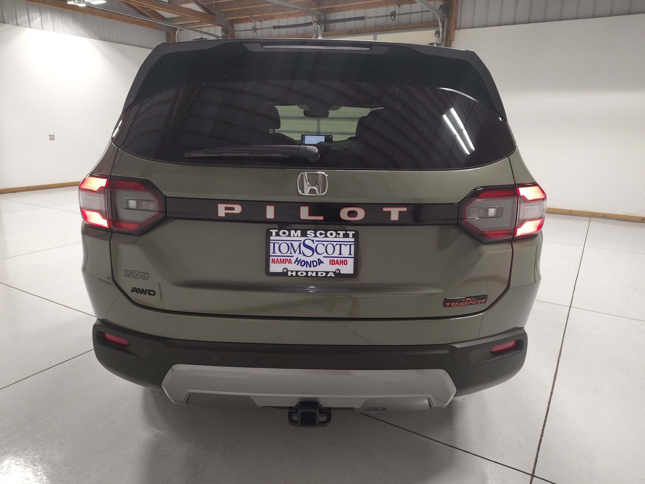 New 2026 Honda Pilot TrailSport image 13