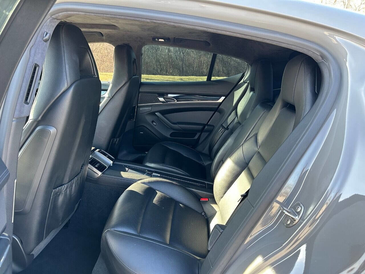 Used 2013 Porsche Panamera GTS image 15