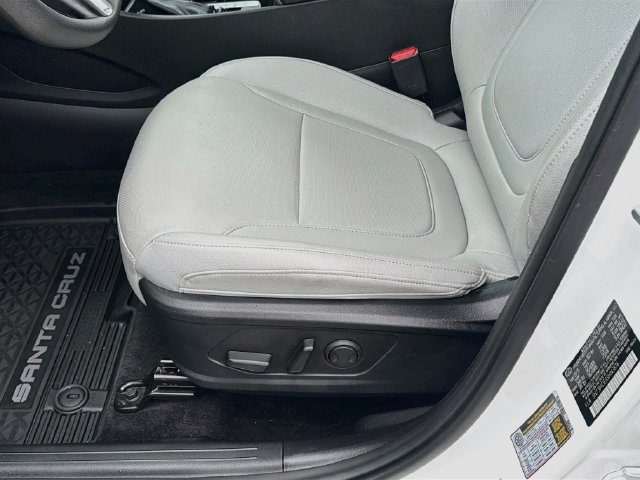 Used 2025 Hyundai Santa Cruz SEL FWD image 19