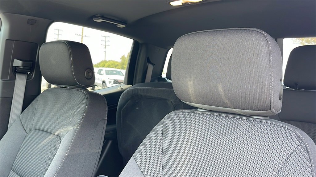 New 2025 GMC Canyon Elevation w/ Convenience Package image 12