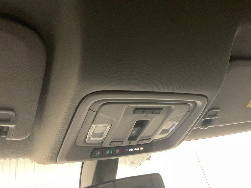 Used 2021 Chevrolet Silverado 1500 LT Trail Boss w/ Convenience Package II image 20