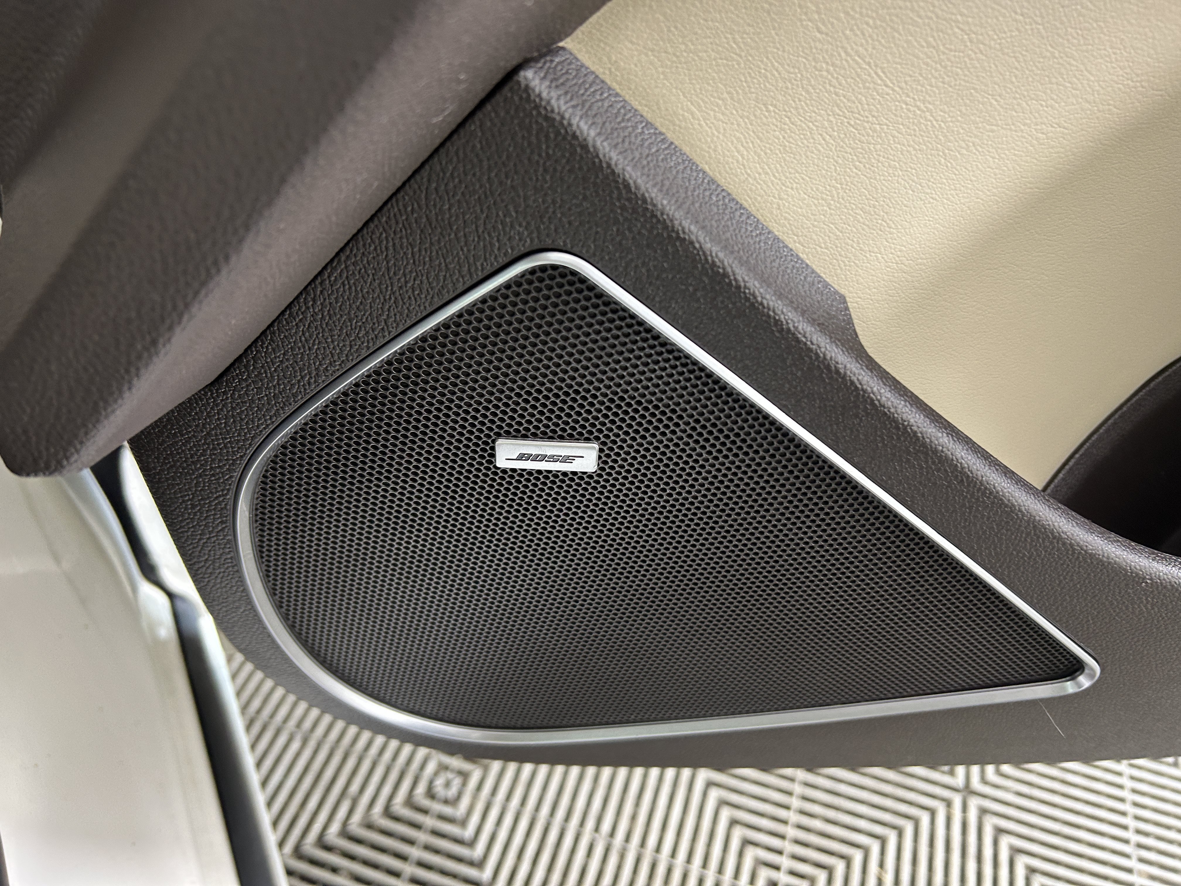Used 2014 Buick Verano Leather FWD image 28