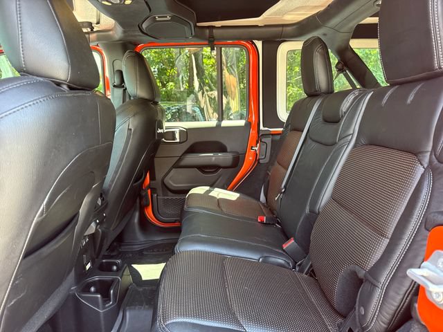 Used 2019 Jeep Wrangler Unlimited Sahara AWD/4WD image 11